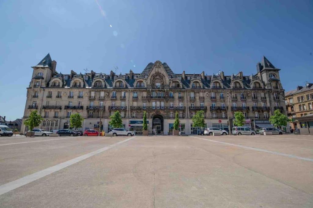 La Suite 7 Gite Urbain Charleville-Mézières Εξωτερικό φωτογραφία